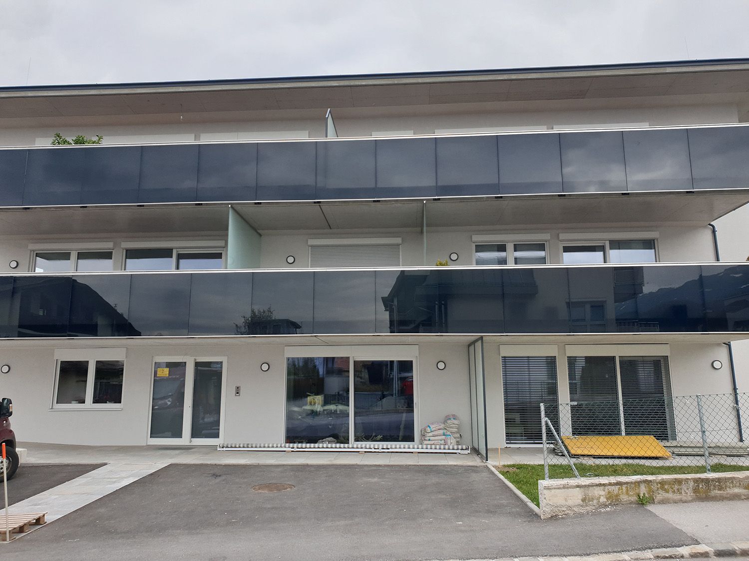 Balkonverglasung und Terrassenverglasung Glas Peter